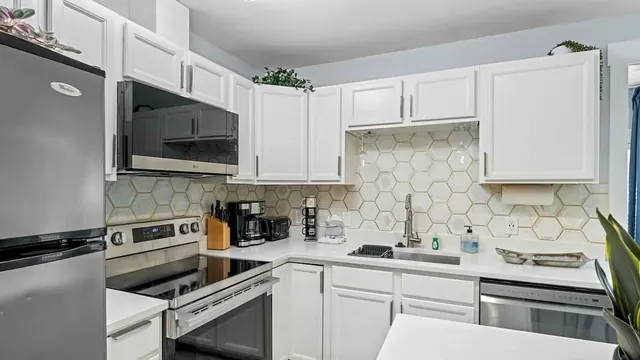 Modern kitchen