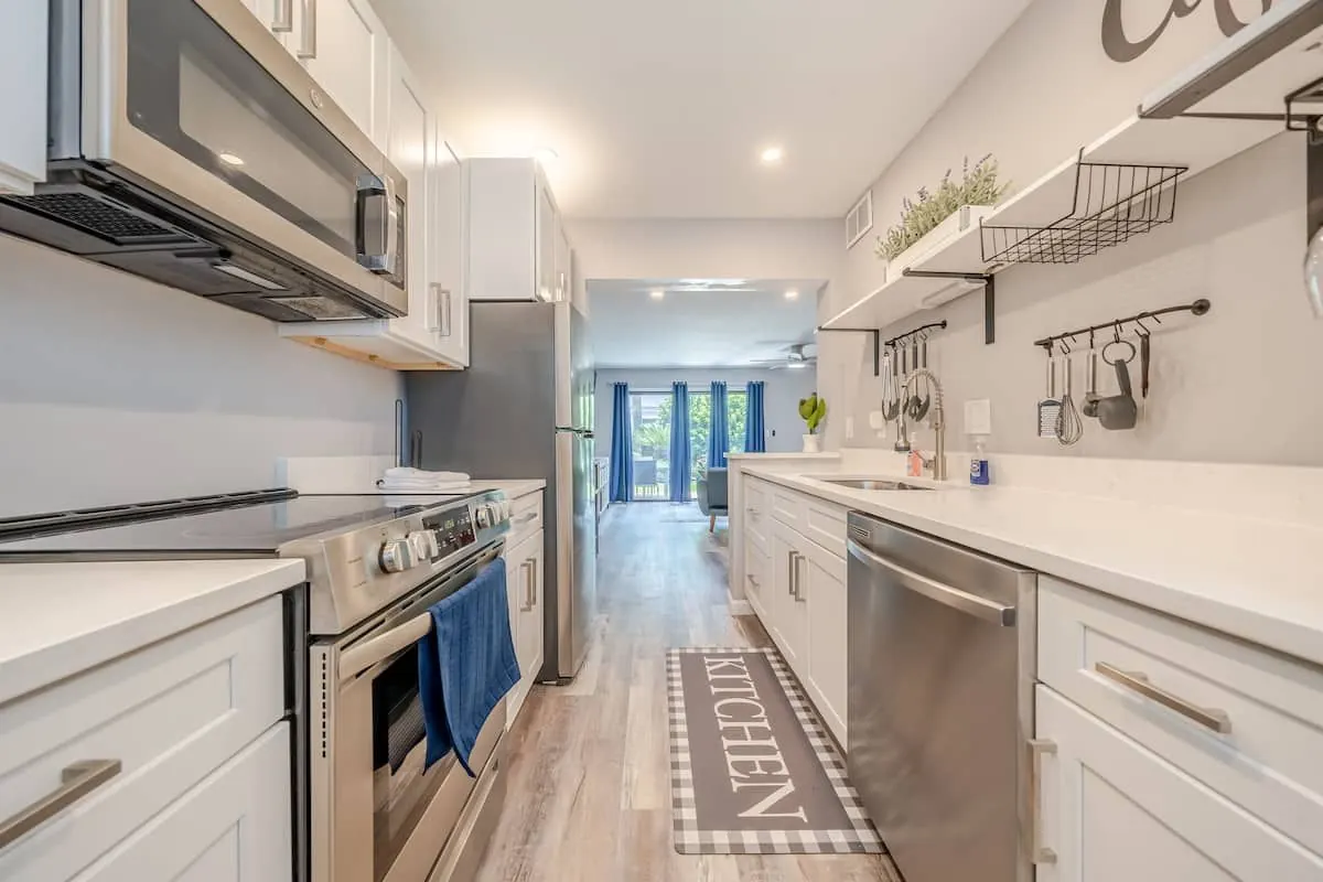 Modern kitchen